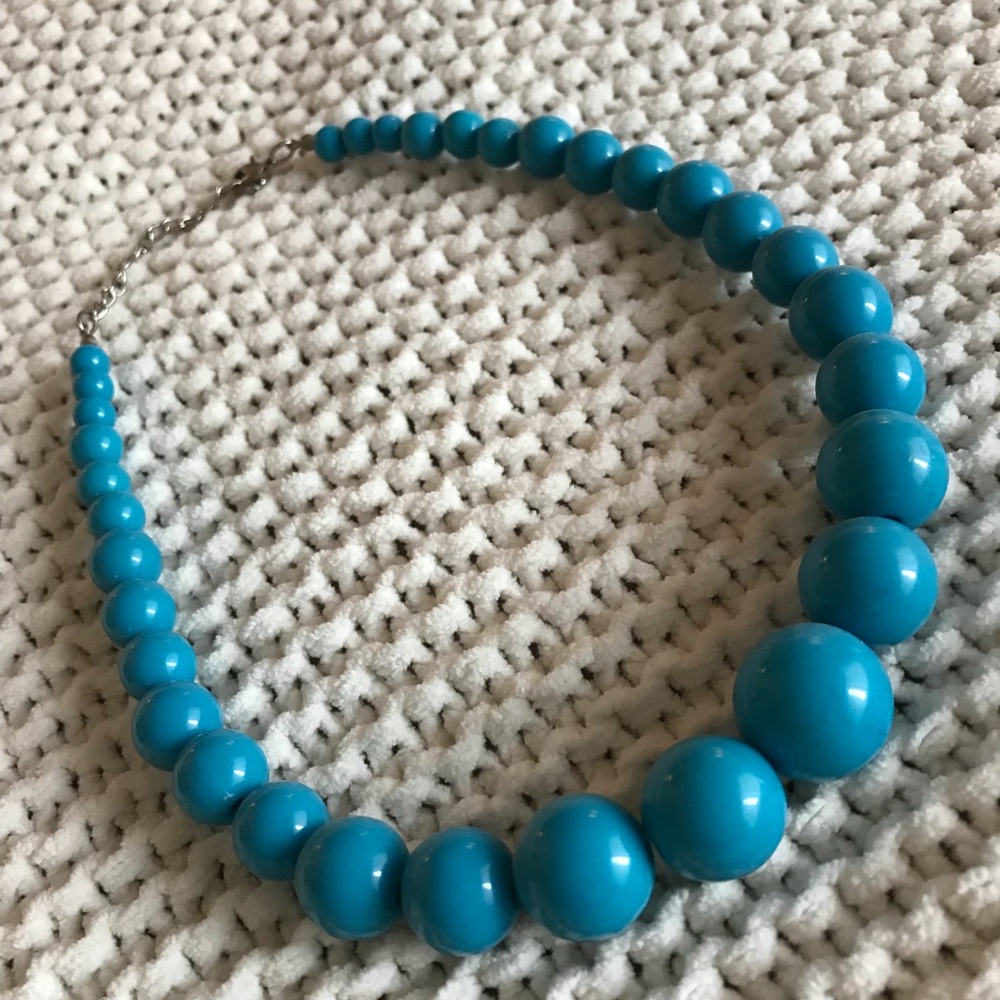 Beaded necklace